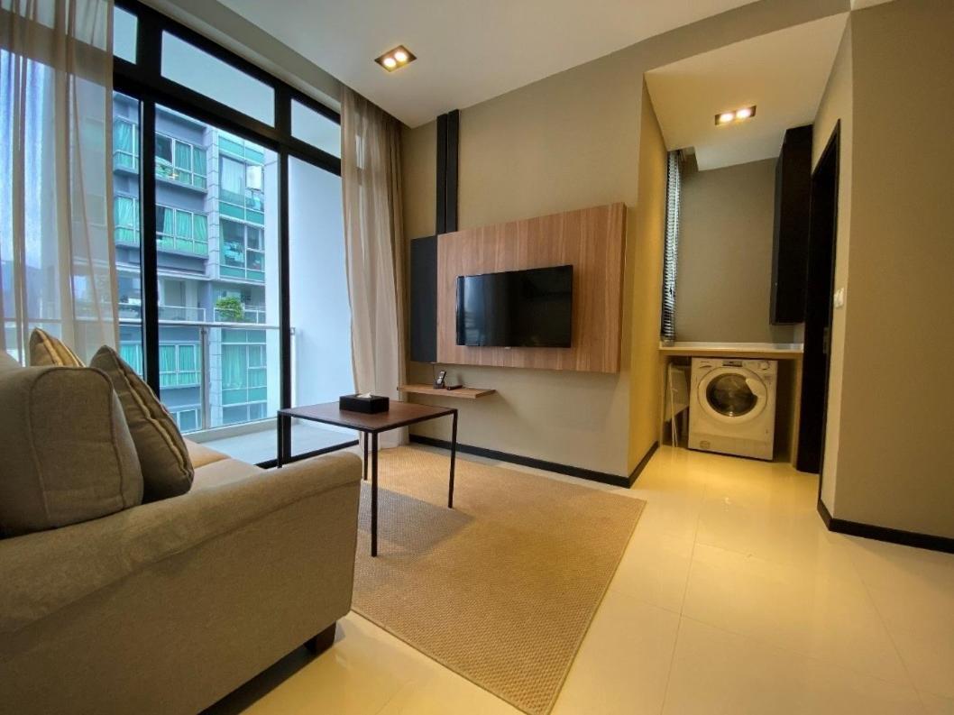 Momentus Serviced Residences Novena Singapore Exterior photo