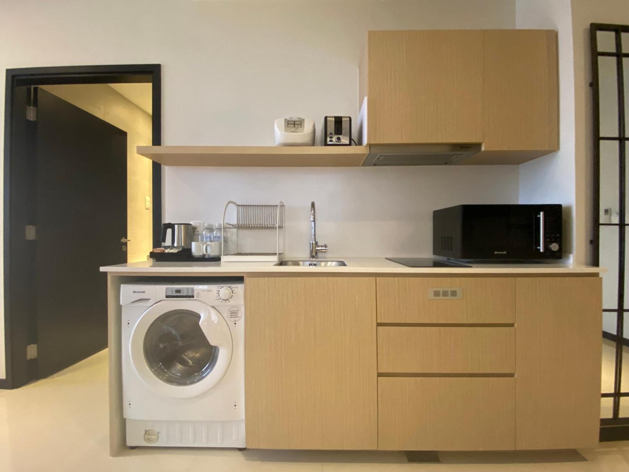 Momentus Serviced Residences Novena Singapore Exterior photo