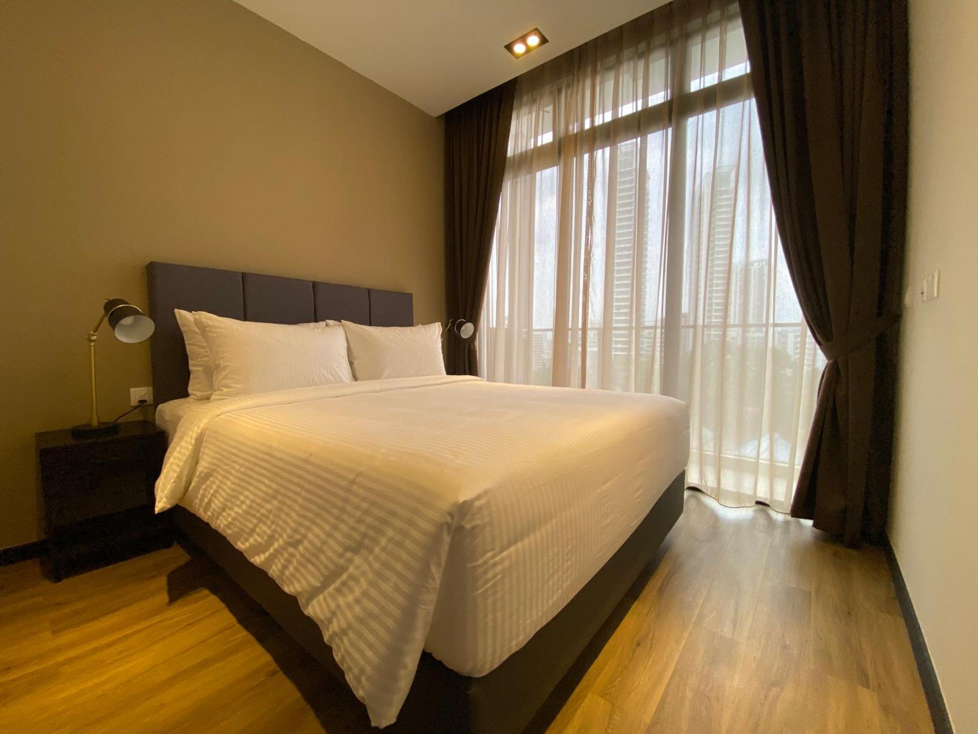 Momentus Serviced Residences Novena Singapore Exterior photo